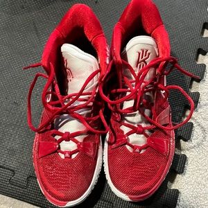 Nike Kyrie 7 University Red, size 11, fair condition,